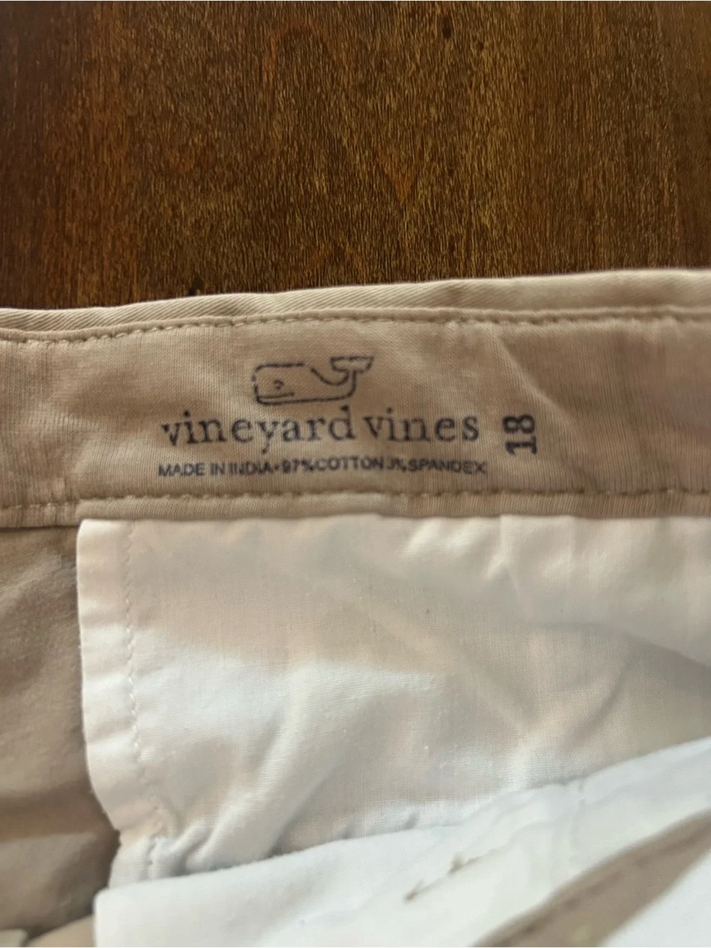 Vineyard Vines Boys Size 18 Khaki Chino Shorts Beige Cotton Stretch Preppy